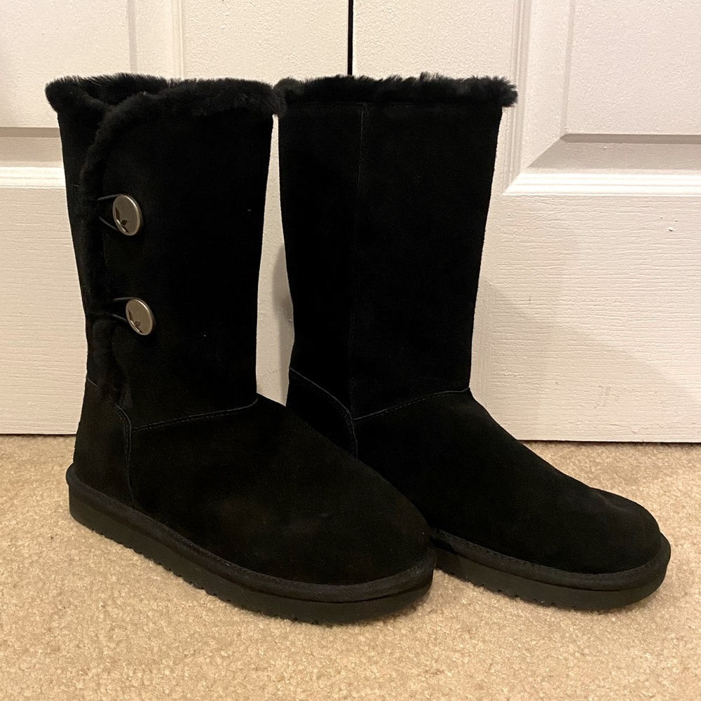 Koolaburra by UGG women’s black boots, size 7. *NEVER WORN*